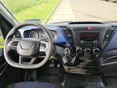 Iveco DAILY 35S14 L2H2 3.5T-Trekhaak ! foto 8