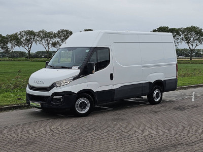 Iveco DAILY 35S14 L2H2 Airco Euro6! foto 2