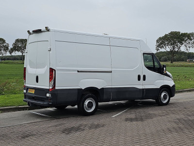 Iveco DAILY 35S14 L2H2 Airco Euro6! foto 3
