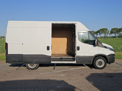 Iveco DAILY 35S14 L2H2 Airco Trekhaak 14
