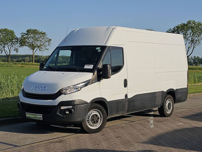 Iveco DAILY 35S14 L2H2 Airco Trekhaak 2