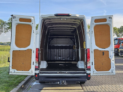 Iveco DAILY 35 S 14 ac automaat EURO6 foto 13