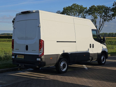 Iveco DAILY 35 S 14 ac automaat EURO6 foto 3