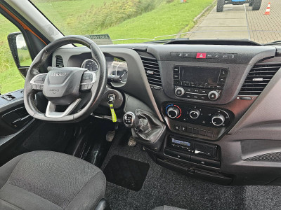Iveco DAILY 35S18 3.0L 3 Zijden kipper foto 8