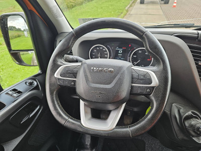 Iveco DAILY 35S18 3.0L 3 Zijden kipper foto 9