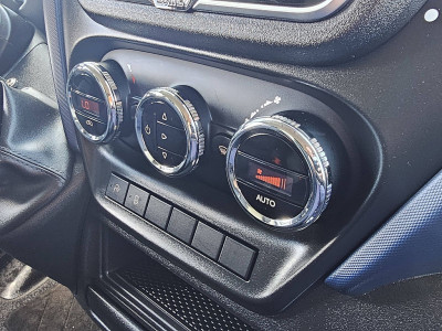 Iveco DAILY 35 S 18 3.0L AUT. L2H2 foto 10