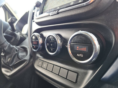 Iveco DAILY 35S18 3.0ltr Automaat 180P foto 10
