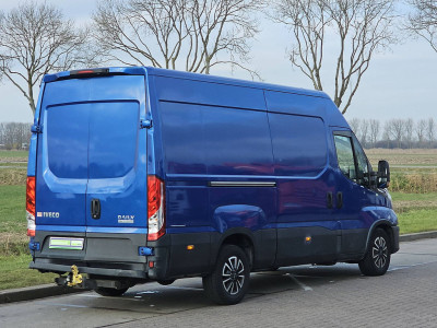 Iveco DAILY 35S18 3.0ltr Automaat 180P foto 3