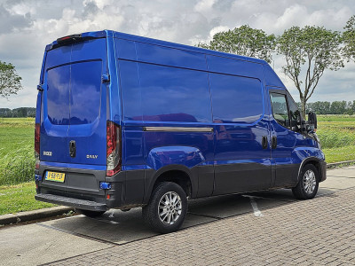 Iveco DAILY 35S18 L2H2 3.0Ltr Automaat foto 3