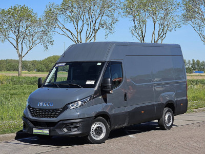 Iveco DAILY 35S18 ac automaat EURO6 foto 2