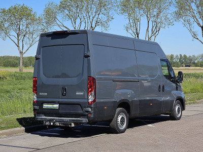 Iveco DAILY 35S18 ac automaat EURO6 foto 3