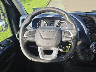 Iveco DAILY 40C18 3.0 ltr ac aut EURO6 foto 12