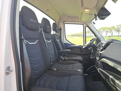 Iveco DAILY 40C18 3.0 ltr ac aut EURO6 foto 7