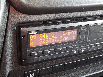 Iveco DAILY 50C18 3.0L AUT.  L2H2 foto 9
