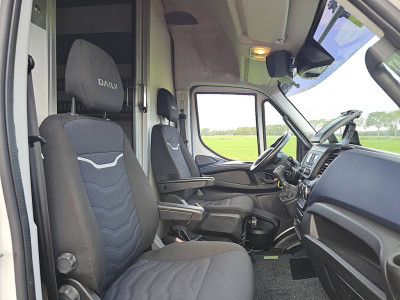 Iveco DAILY 70C18 Automaat foto 7