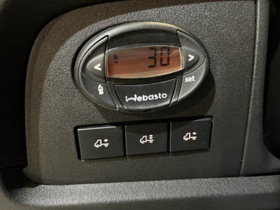 Iveco DAILY, 50C18 L3H3 180 PK Automaat Servicebus / Sortimo Inrichting / Fassi Kraan / GVW 5.200 KG / Luchtvering / Trekhaak 3500 KG / Euro 6 / Airco / Cruise Control / 220V. / Camera foto 21