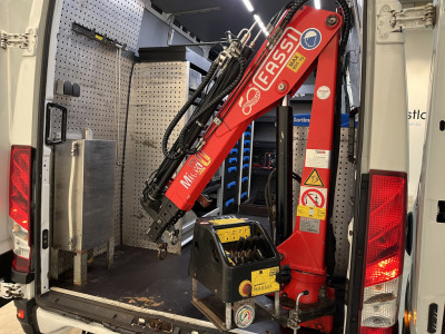 Iveco DAILY, 50C18 L3H3 180 PK Automaat Servicebus / Sortimo Inrichting / Fassi Kraan / GVW 5.200 KG / Luchtvering / Trekhaak 3500 KG / Euro 6 / Airco / Cruise Control / 220V. / Camera foto 6