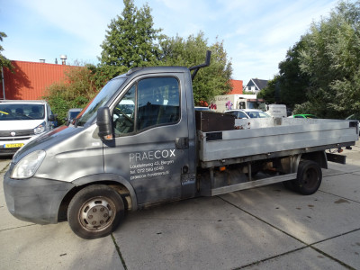 Iveco Daily 35C10 375 foto 9