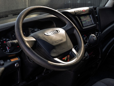 Iveco Daily 35C14 | 136 PK | N1 | Laadklep | 3.5T Trekhaak | Navi | Airco foto 10