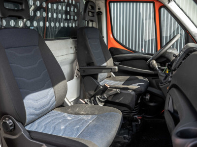 Iveco Daily 35C14 | 136 PK | N1 | Laadklep | 3.5T Trekhaak | Navi | Airco foto 13