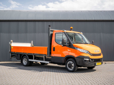 Iveco Daily 35C14 | 136 PK | N1 | Laadklep | 3.5T Trekhaak | Navi | Airco foto 4