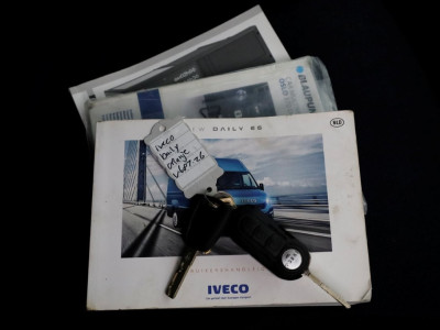 Iveco Daily 35C14 136pk E6 Open Laadbak met laadklep en trekhaak 3500kg 04-2019 foto 7