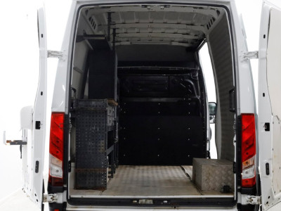 Iveco Daily 35C14 136pk L2H2 Dubbel Lucht/Luchtvering/Inrichting/Trekhaak 3500kg 10-2020 5