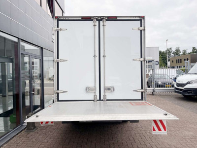 Iveco Daily 35C14 Aut. Koelwagen Vrieswagen Bakwagen Laadklep Dubbellucht 4