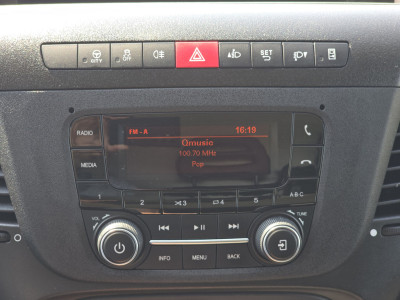 Iveco Daily 35C14V 2.3 410 H2 L4 H2 - 140 Pk - Euro 6 - Airco - Cruise Control 17