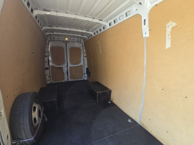 Iveco Daily 35C14V 2.3 410 H2 L4 H2 - 140 Pk - Euro 6 - Airco - Cruise Control 20