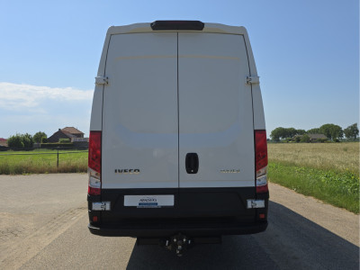 Iveco Daily 35C14V 2.3 410 H2 L4 H2 - 140 Pk - Euro 6 - Airco - Cruise Control 4
