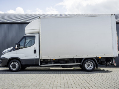 Iveco Daily 35C15 3.0L | Bakwagen met laadklep | Camera | CarPlay | Climate | Cruise | Euro 6 foto 5