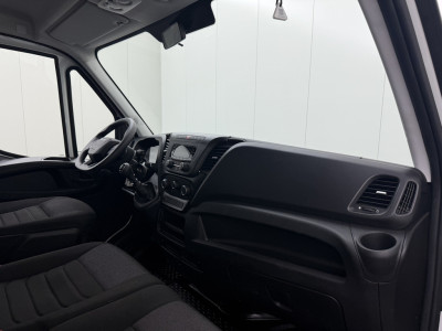 Iveco Daily 35C16 3.0 Bakwagen+Laadklep | Dakspoiler | 236 Hoog | Airco | Cruise | 3-Zits | foto 20