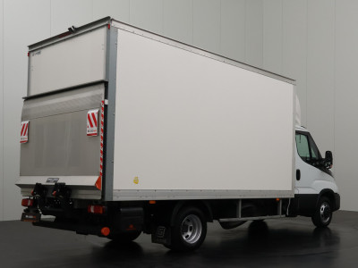 Iveco Daily 35C16 3.0L Bakwagen+Laadklep ( 2025 ) Fabrieksgarantie | Multimedia | Camera | Airco | Cruise | 3-Zits foto 2