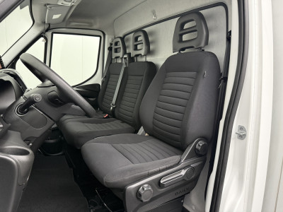Iveco Daily 35C16 Bakwagen+Laadklep | 14000 Kmst !!! | Nieuwstaat | Airco | Camera | 3-Zits foto 20