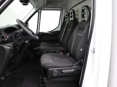 Iveco Daily 35C16 Bakwagen+Laadklep | Airco | 3-Persoons | 750Kg Laadklep foto 18