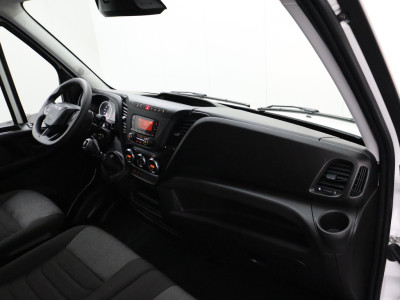 Iveco Daily 35C16 Bakwagen+Laadklep | Airco | 3-Persoons | 750Kg Laadklep foto 19