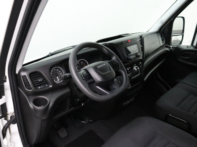 Iveco Daily 35C16 Bakwagen+Laadklep | Airco | 3-Persoons | 750Kg Laadklep foto 3