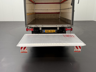 Iveco Daily 35C16 Bakwagen+Laadklep | Airco | Cruise | 3-Persoons | Dakspoiler foto 5