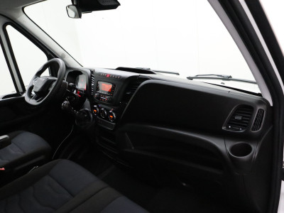 Iveco Daily 35C16 Bakwagen+Laadklep | Dakspoiler | Airco | Cruise | 3-Persoons foto 19