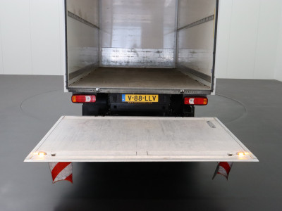 Iveco Daily 35C16 Bakwagen+Laadklep | Touchcreen Multimedia | Apple | Camera | Airco | 3-Persoons foto 6