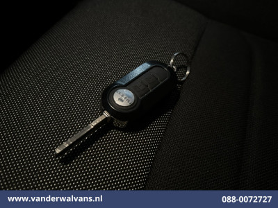 Iveco Daily 35C16H 157pk Bakwagen Dubbel Lucht Laadklep Euro6 Airco | 910kg laadvermogen Bijrijdersbank foto 16