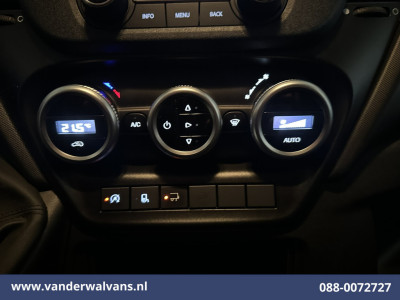Iveco Daily 35C16H 157pk Bakwagen Dubbel Lucht Laadklep Euro6 Airco | 910kg laadvermogen Bijrijdersbank foto 5