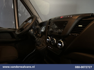 Iveco Daily 35C16H 157pk Bakwagen Laadklep Dubbel Lucht Euro6 Airco | 1010kg laadvermogen Bijrijdersbank foto 12