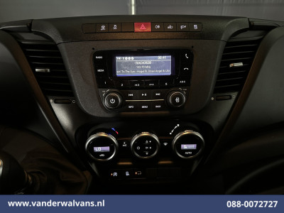 Iveco Daily 35C16H 157pk Bakwagen Laadklep Dubbel Lucht Euro6 Airco | 1010kg laadvermogen Bijrijdersbank foto 15