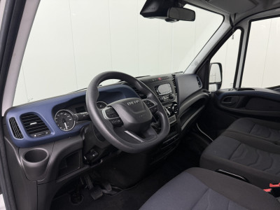 Iveco Daily 35C16 Hi-Matic Automaat Bakwagen+Laadklep | Airco | Cruise | 3-Zits foto 3