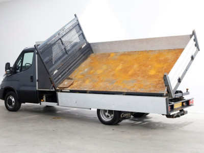 Iveco Daily 35C18 3.0 180pk HiMatic Automaat 3-Zijdige Kipper Trekhaak 3500kg 10-2021 foto 7