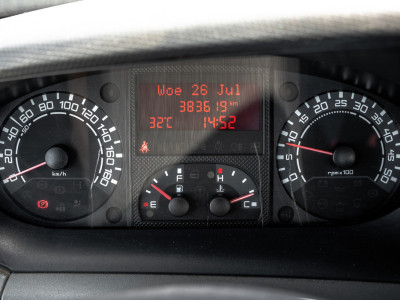 Iveco Daily 35C18 3.0L | 180 PK | 10Ton | N1 | Airco | 3-Zits | 1e Eigenaar | Trekhaak 14
