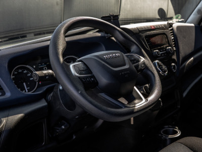 Iveco Daily 35C18 | 3.0L | 180 PK | Bakwagen met laadklep | Zijdeur | Automaat | N1 | Cruise | Airco 10