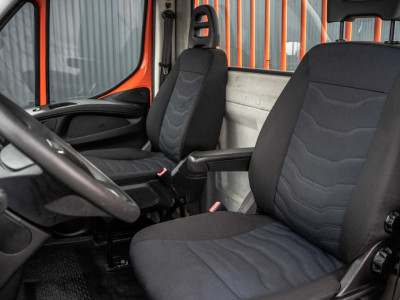 Iveco Daily 35C18 3.0L | N1 | 180 PK | Euro 6 | Airco | 3.5T Trekgewicht foto 10